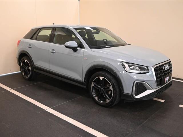 AUDI Q2 35 TFSI S line Edition