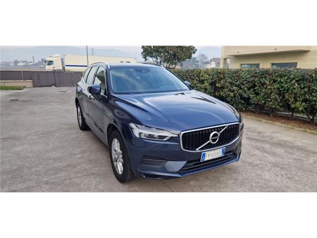 VOLVO XC60 B4 Geartronic Momentum