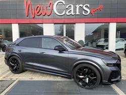 AUDI Q8 TFSI V8 quattro tiptronic