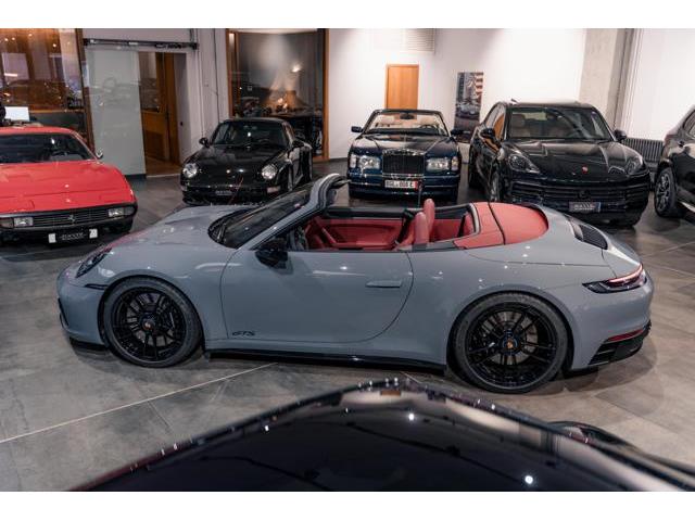 PORSCHE 911 Carrera 4 GTS Cabriolet*RETROTRENO STERZ*