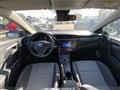 TOYOTA AURIS 1.8 Hybrid Black Edition