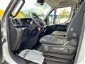 IVECO DAILY 70C18HA8/P BOX + SPONDA Daily 35S16HDV CRV 3.0 HPT PM-TM-DC 5p. Furgone