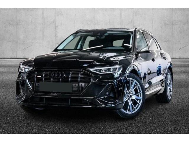 AUDI E-TRON 50 quattro S line edition