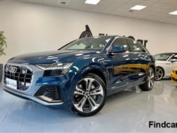 AUDI Q8 55 TFSI e quattro tiptronic Plug In S line