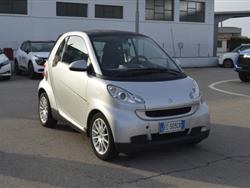 SMART FORTWO 1000 52 kW coupé passion