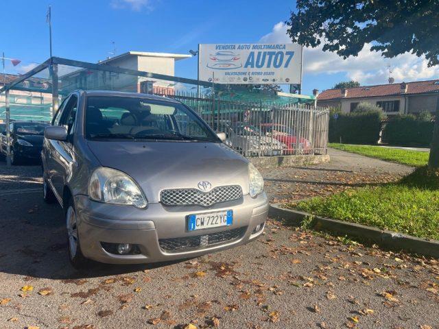 TOYOTA YARIS 1.0i 16V cat 5 porte Sol