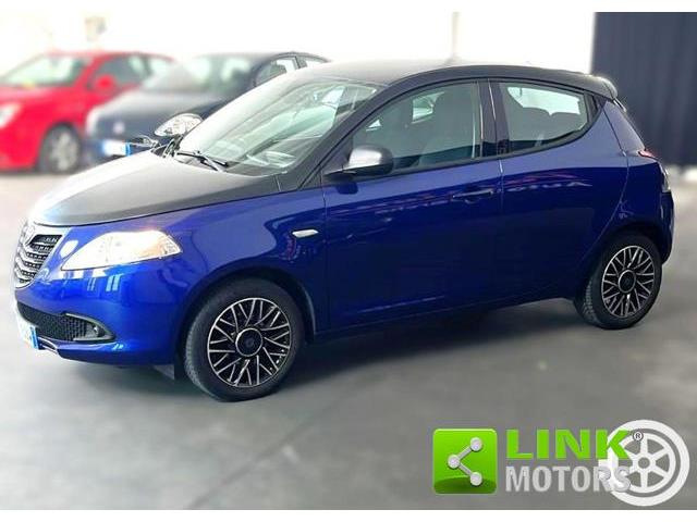 LANCIA YPSILON 1.2 69 CV 5 porte S Momodesign