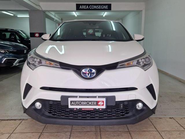 TOYOTA C-HR 1.8 Hybrid E-CVT Business