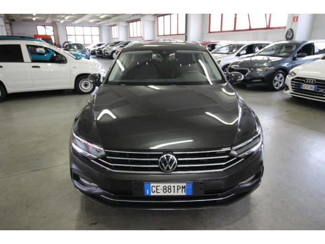 VOLKSWAGEN PASSAT 2.0 TDI SCR EVO DSG Business