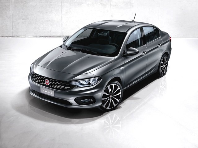 FIAT TIPO 4 PORTE Tipo 1.6 Mjt 4 porte Lounge