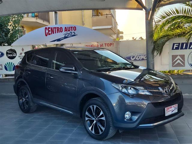 TOYOTA RAV4 2.0 D-4D 2WD