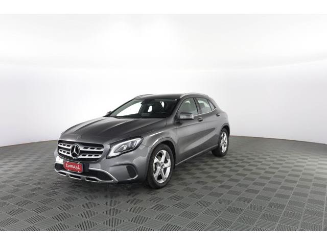 MERCEDES CLASSE GLA sse GLA GLA 180 Premium