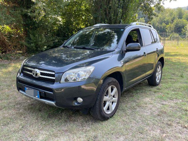 TOYOTA RAV4 2.2 D-4D 136 CV DPF Sol