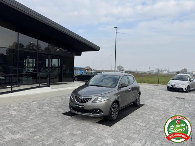 LANCIA YPSILON 1.0 FireFly Platino Hybrid 5p ANCHE NEOPATENTATI