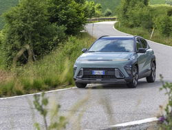 HYUNDAI NEW KONA HYBRID 1EW5K5G17GG01NN