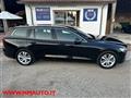 VOLVO V60 B4 (d) Geartronic R-Design NAVIG!!!!!