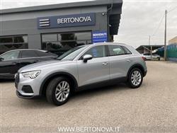 AUDI Q3 35 TDI S tronic Business Advanced