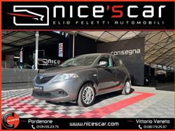 LANCIA YPSILON 1.0 FireFly 5 porte Ecochic Silver *IBRIDA*