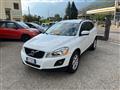 VOLVO XC60 2.4 D 163CV AWD Geartronic Momentum