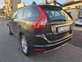 VOLVO XC60 D5 AWD Geartronic Kinetic