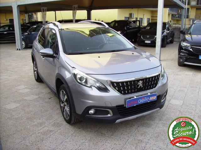 PEUGEOT 2008 (2013) BlueHDi 120 S&S Allure