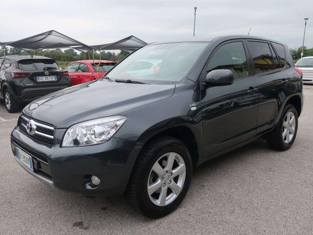 TOYOTA RAV4 2.2 d-4d Sol 136cv dpf