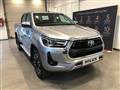 TOYOTA HILUX 2.4 D-4D A/T 4WD 4 porte Double Cab EXECUTIVE