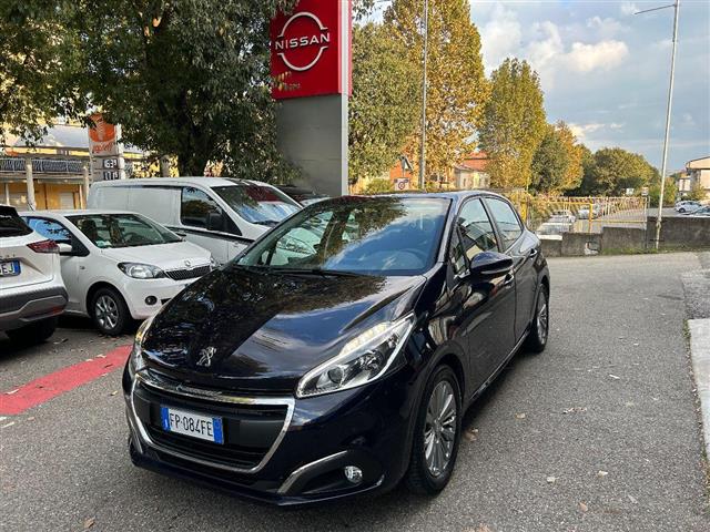 PEUGEOT 208 PureTech 82 5p. GPL Allure