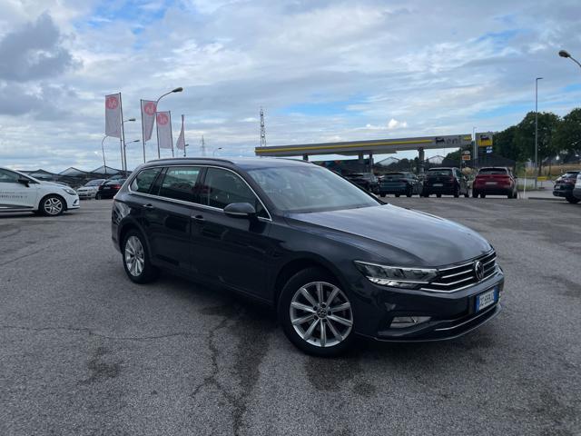 VOLKSWAGEN PASSAT 2.0 TDI SCR EVO DSG Business