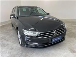 VOLKSWAGEN PASSAT Variant 2.0 TDI SCR EVO DSG Business