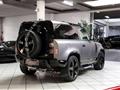 LAND ROVER DEFENDER 90|V8|22''|MERIDIAN|TETTO|PEDANE|FULL BLACK PACK