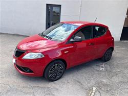 LANCIA Ypsilon 1.2 69 CV 5p. GPL Ecochic Silver