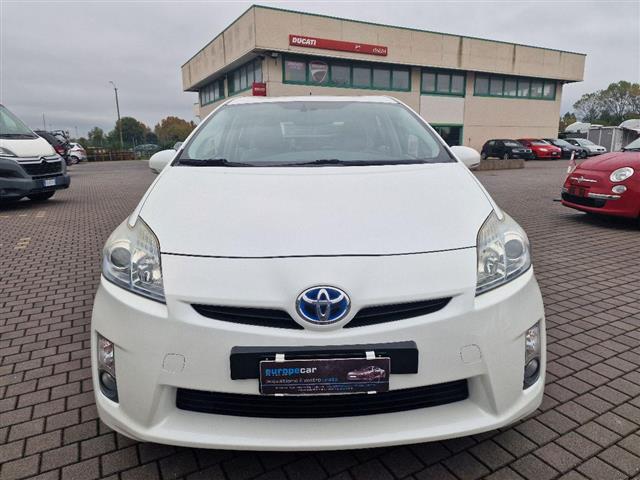 TOYOTA Prius 1.8 Executive