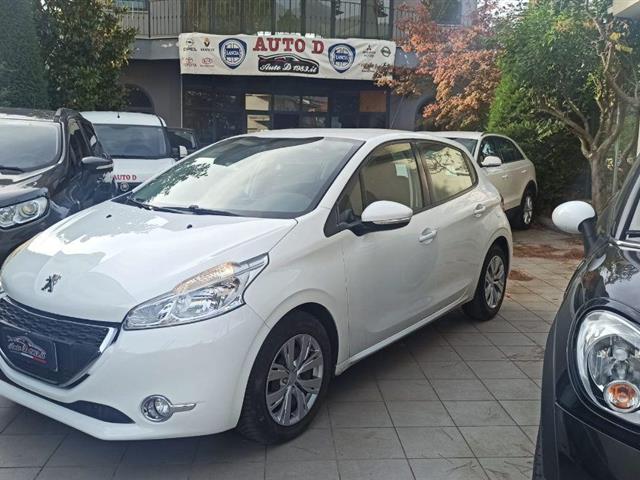 PEUGEOT 208 1.6 e-HDi 92 CV S&S 5p. Allure