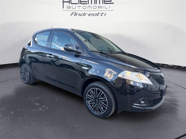 LANCIA YPSILON 1.0 FireFly 5 porte S&S Hybrid Oro