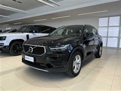 VOLVO XC40 D3 Geartronic Momentum