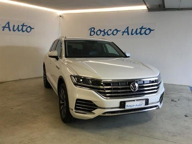 VOLKSWAGEN TOUAREG 3.0 V6 TDI SCR Advanced