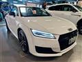 AUDI TT Roadster 2.0 TDI ultra Design