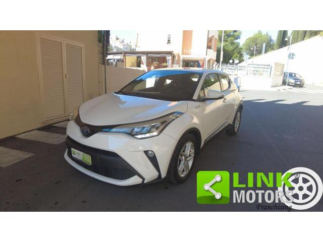 TOYOTA C-HR 1.8 Hybrid E-CVT Active