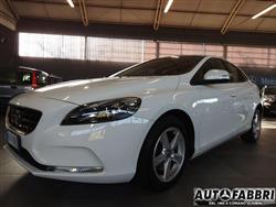 VOLVO V40 D2 Business