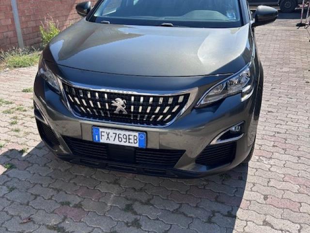 PEUGEOT 3008 BlueHDi 130 S&S EAT8 Business