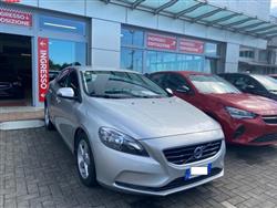 VOLVO V40 D2 1.6 Kinetic