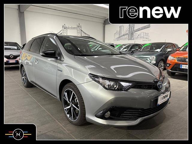 TOYOTA AURIS 1.8 Hybrid Lounge CVT