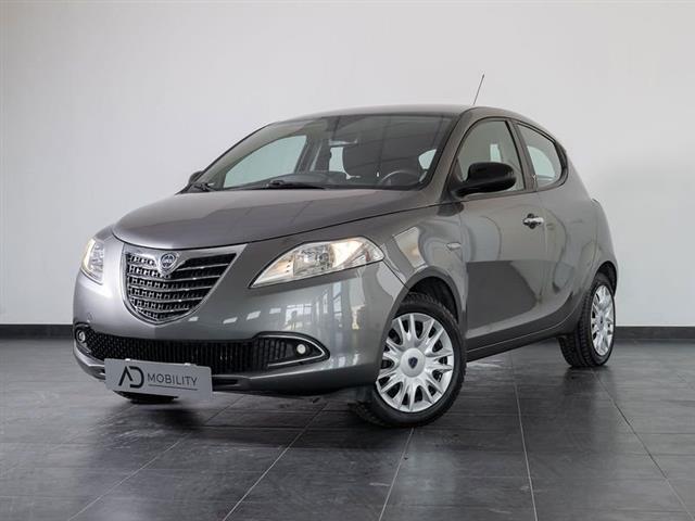 LANCIA YPSILON 1.2 69 CV 5 porte GPL Ecochic Silver