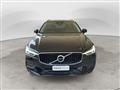 VOLVO XC60 B4 (d) AWD Geartronic Business Plus