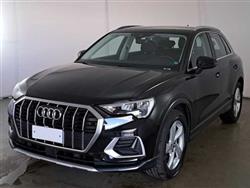 AUDI Q3 35 TDI S tronic Business Advanced