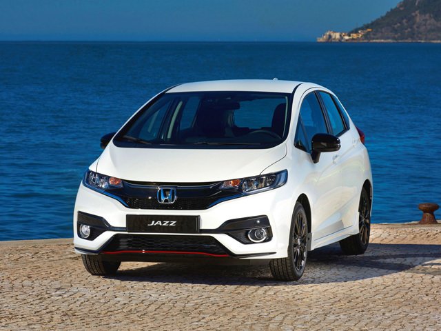 HONDA JAZZ 1.3 COMFORT CONNECT ADAS 102cv