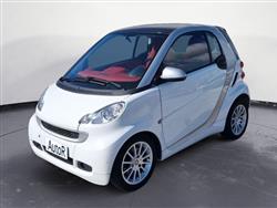 SMART FORTWO 1000 52 kW MHD coupé pure