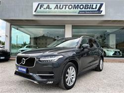 VOLVO XC90 D5 AWD Geartronic 7 posti Momentum