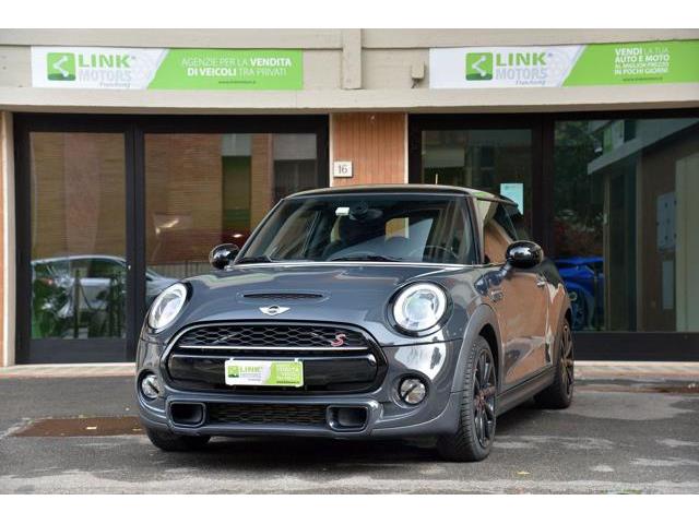 MINI MINI 3 PORTE 2.0 Cooper SD Business XL interni JCW